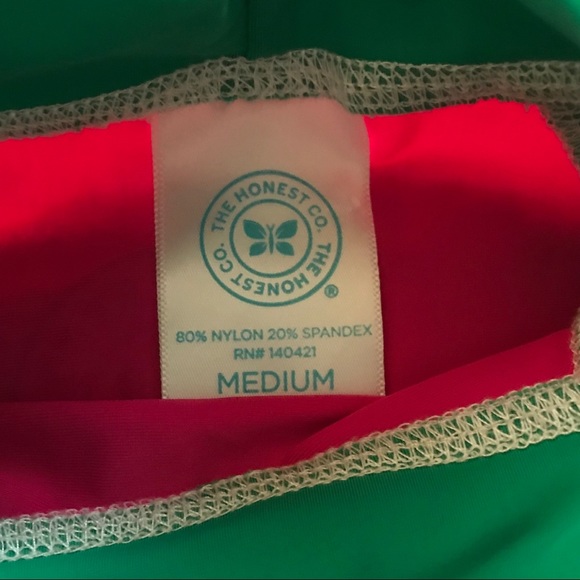 NWOT - Honest Company Rash Guard - Picture 2 of 4